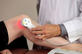 Procedure for laser therapy of arthrosis of the joints